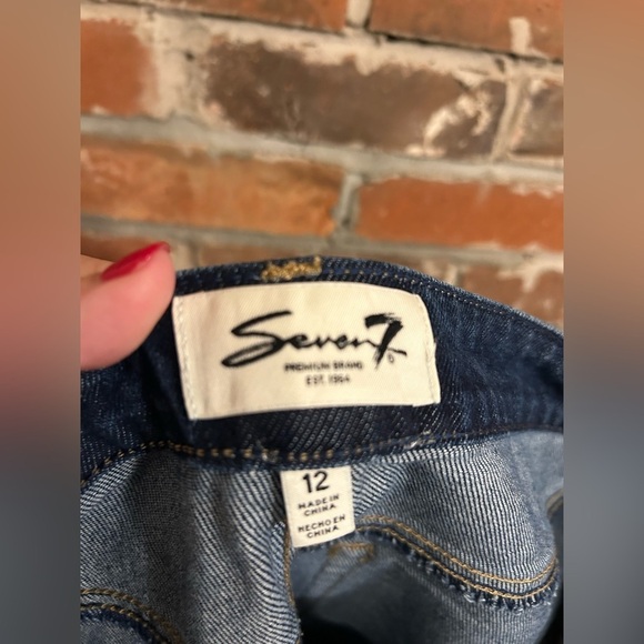 Seven7 Dark Straight Leg Jeand Size 12 - Picture 10 of 11
